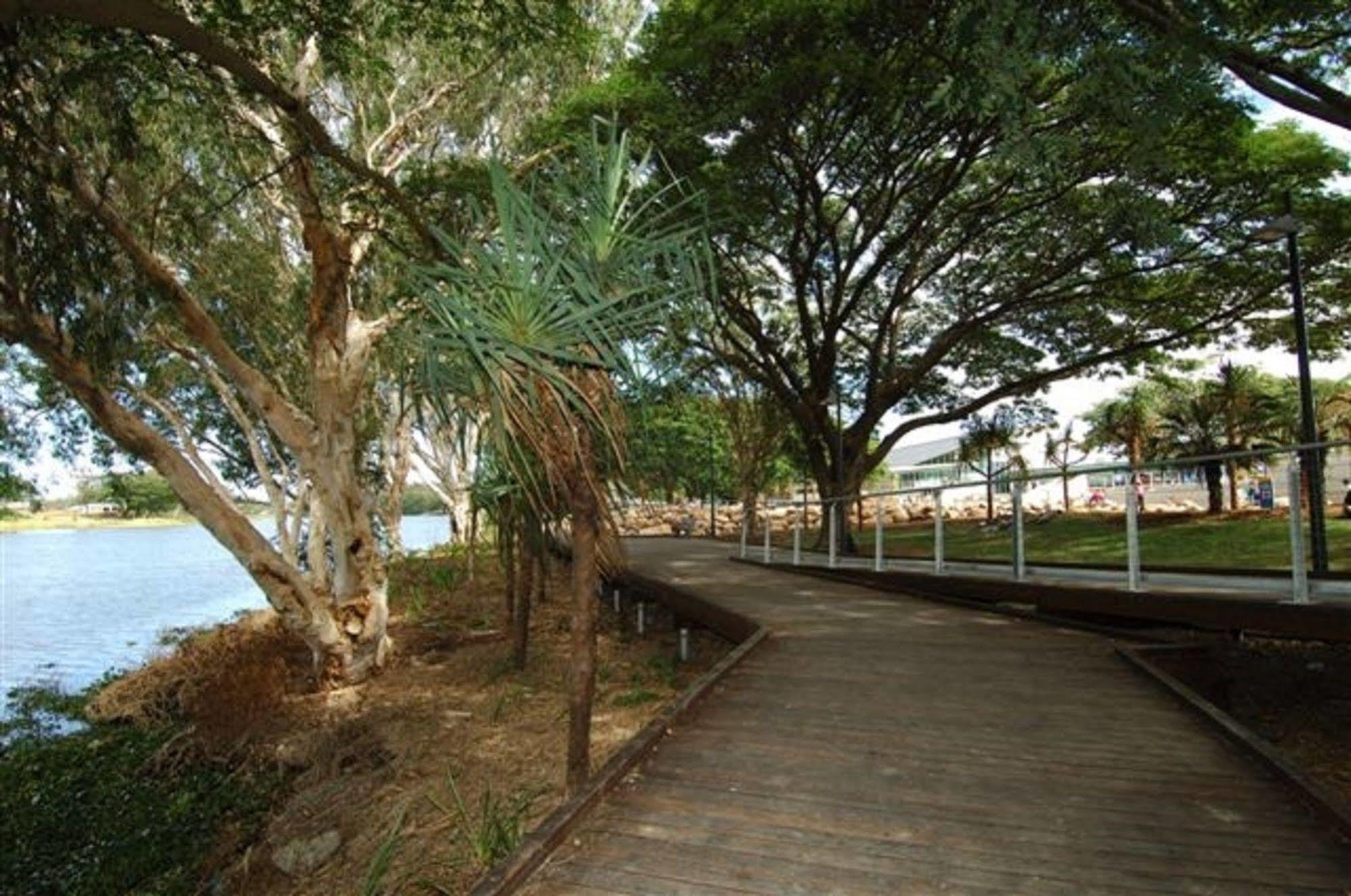 Jacana Apartments Townsville Exteriör bild
